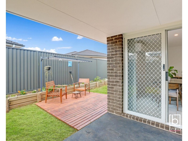 8 Cadogan Crescent, Woongarrah NSW 2259
