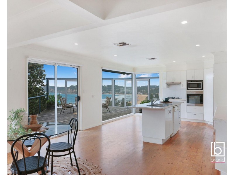 68 Tramway Road, North Avoca NSW 2260