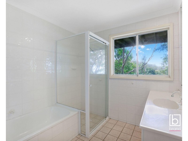 68 Tramway Road, North Avoca NSW 2260