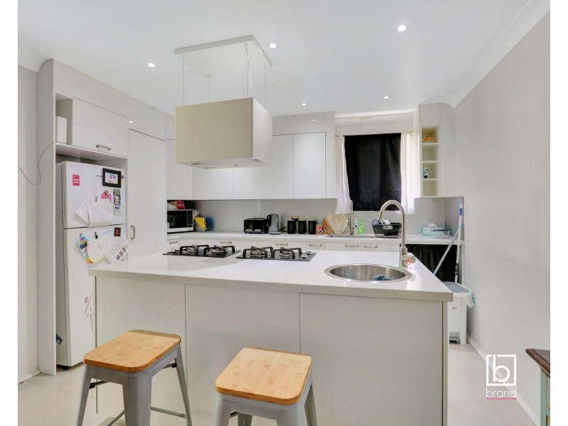 8 Talia Ct, Blue Haven NSW 2262