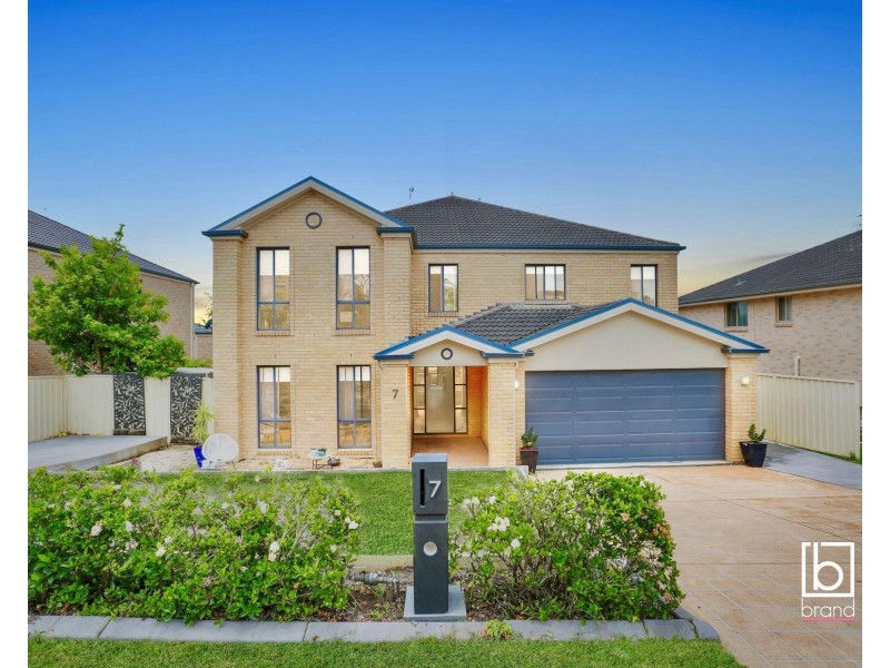 7 Warrigal Road, Woongarrah NSW 2259