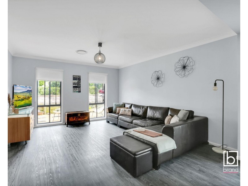 7 Warrigal Road, Woongarrah NSW 2259