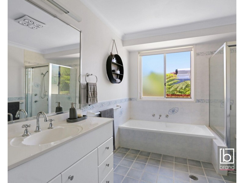 22 Daintree Crescent, Blue Haven NSW 2262