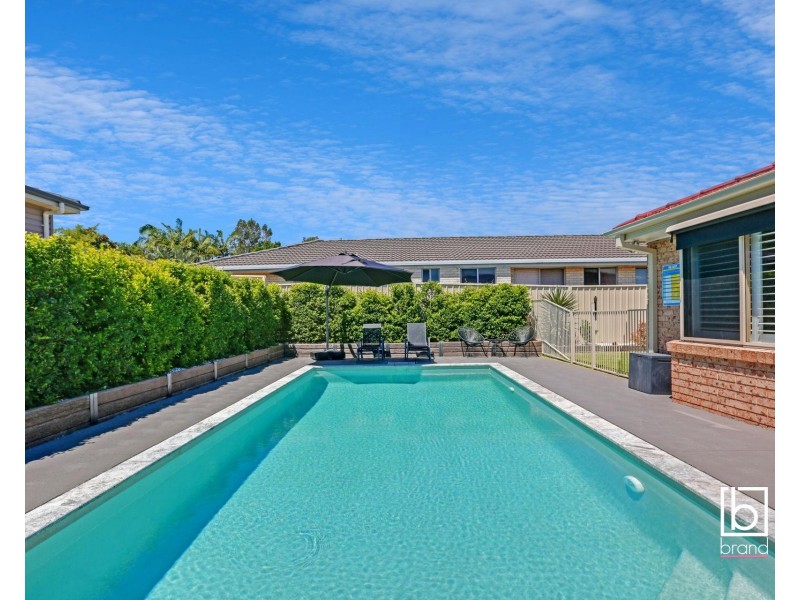 22 Daintree Crescent, Blue Haven NSW 2262