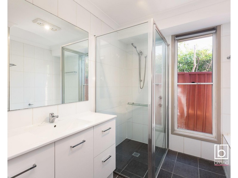 5 Arunta road, Tuggerah NSW 2259