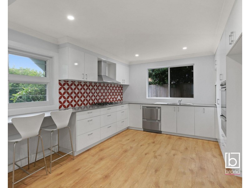 1 Eulalia Avenue, Point Frederick NSW 2250