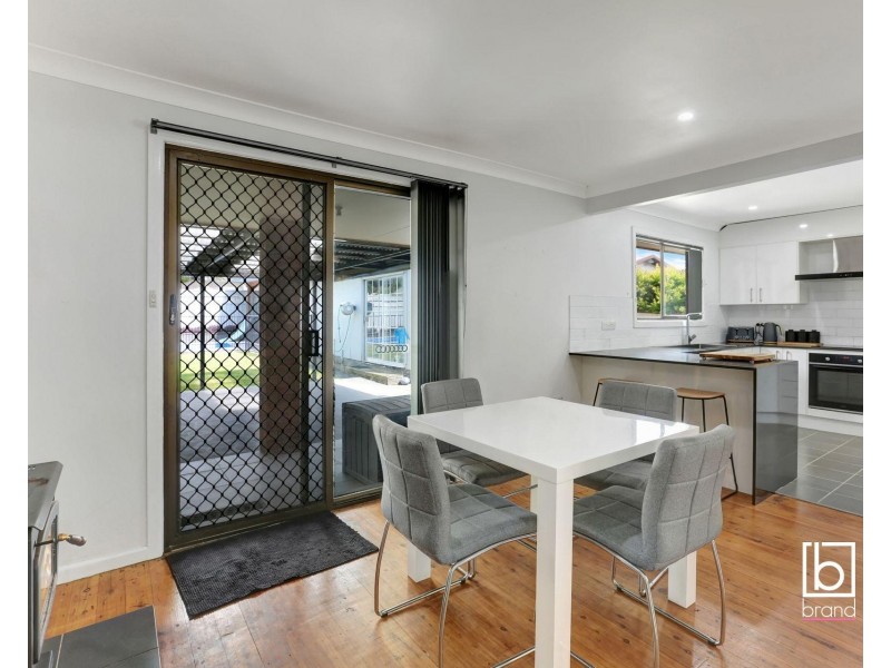 16 Swan Street, Kanwal NSW 2259