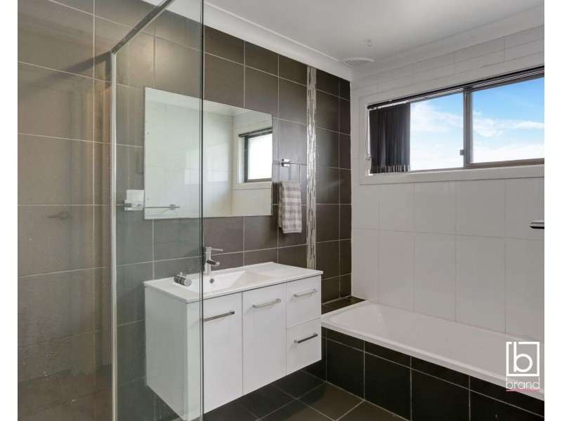 16 Swan Street, Kanwal NSW 2259