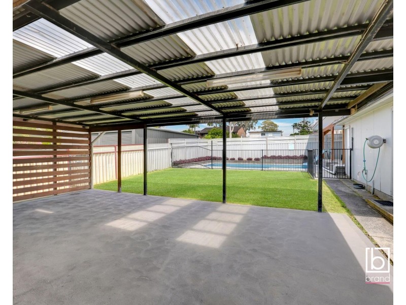 16 Swan Street, Kanwal NSW 2259