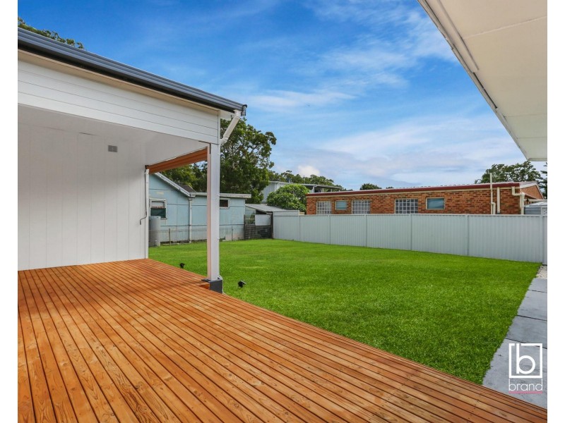 4 Ourringo Street, Budgewoi NSW 2262