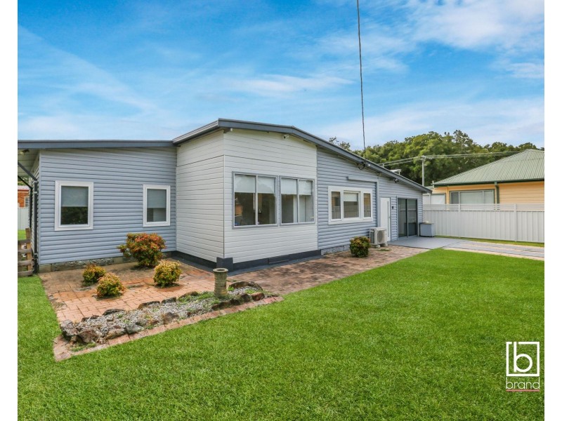 4 Ourringo Street, Budgewoi NSW 2262