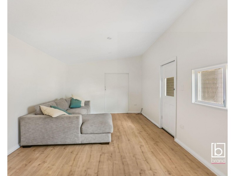 4 Ourringo Street, Budgewoi NSW 2262
