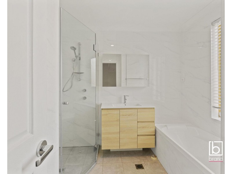 11 Miller Cresent, Blue Haven NSW 2262