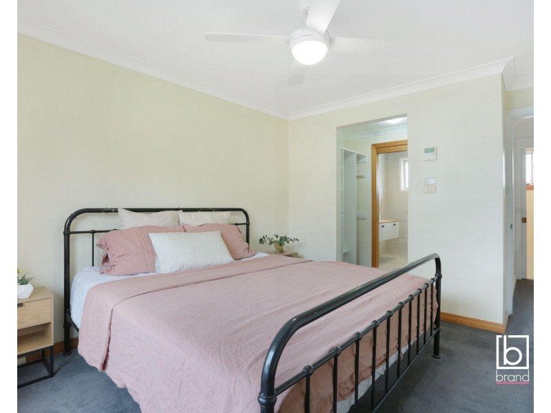 10 Grevillea Crescent, Berkeley Vale NSW 2261