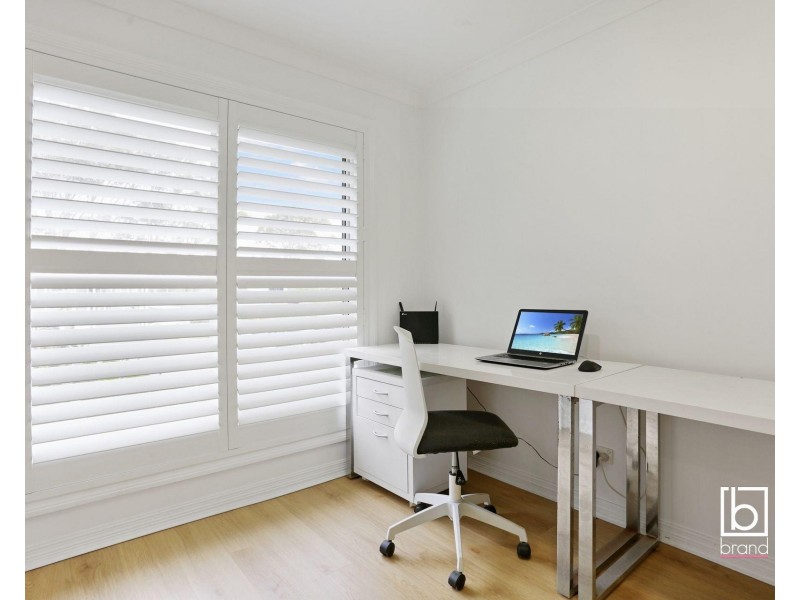 10 Grevillea Crescent, Berkeley Vale NSW 2261