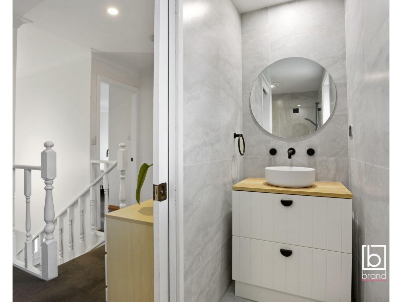 10 Grevillea Crescent, Berkeley Vale NSW 2261