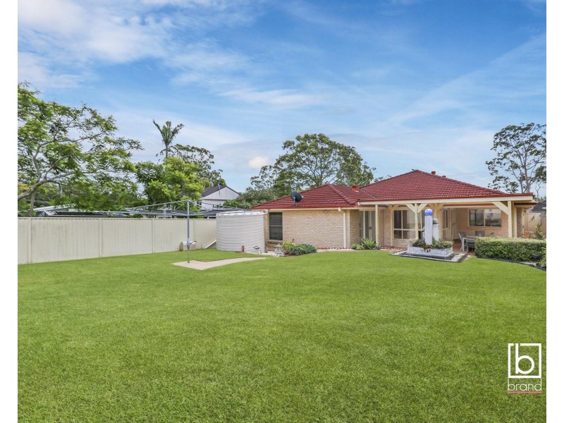 20 Moala Parade, Charmhaven NSW 2263