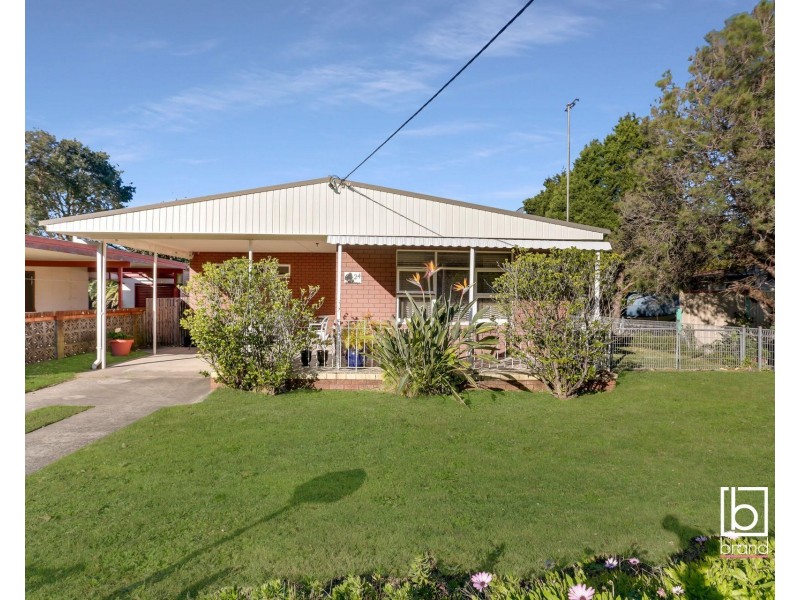 24 Noela Place, Budgewoi NSW 2262