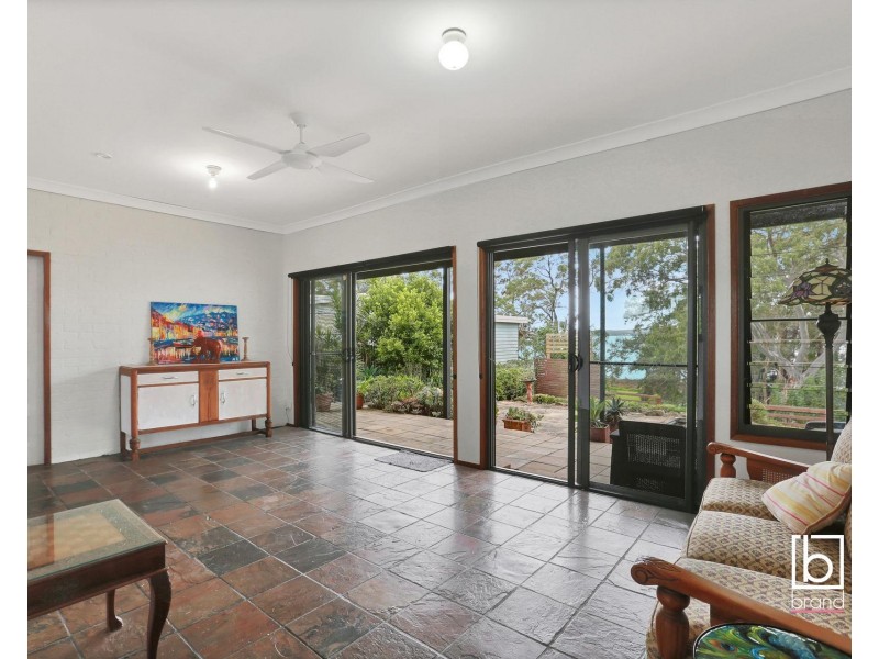 49 Sunrise Avenue, Budgewoi NSW 2262