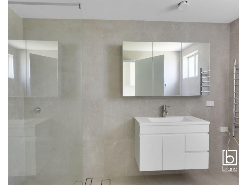 329a Tuggerawong  Road, Tuggerawong NSW 2259