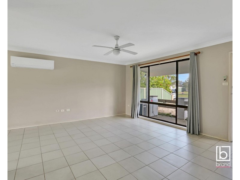 83 Ocean View Road, Gorokan NSW 2263