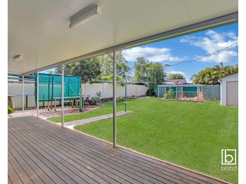 83 Ocean View Road, Gorokan NSW 2263