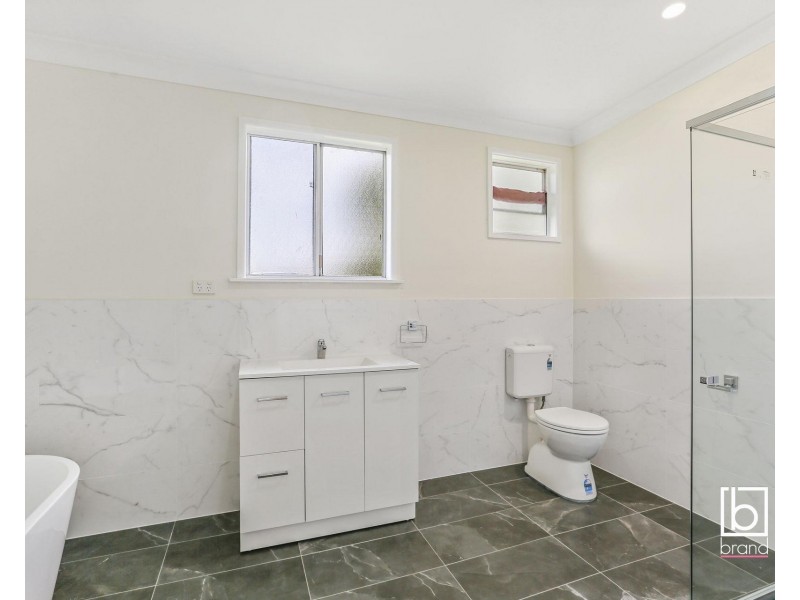 14 Una Avenue, Charmhaven NSW 2263