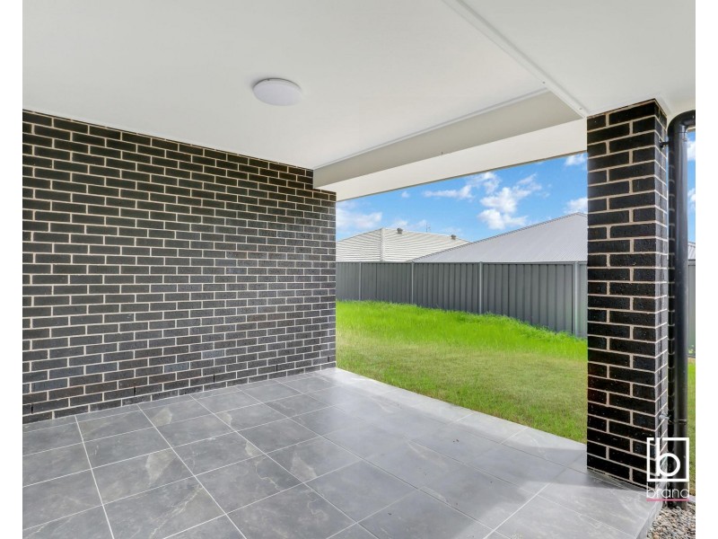 15 Canterbury Street, Hamlyn Terrace NSW 2259