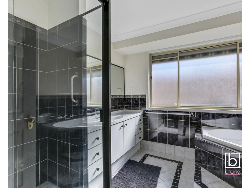 10 Bay Vista Way, Gwandalan NSW 2259