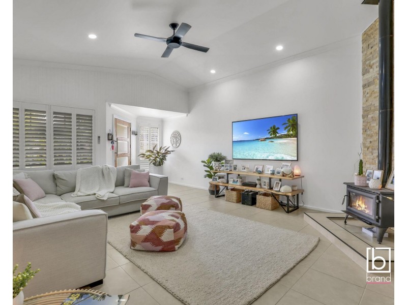 52 Chelmsford Road, Lake Haven NSW 2263