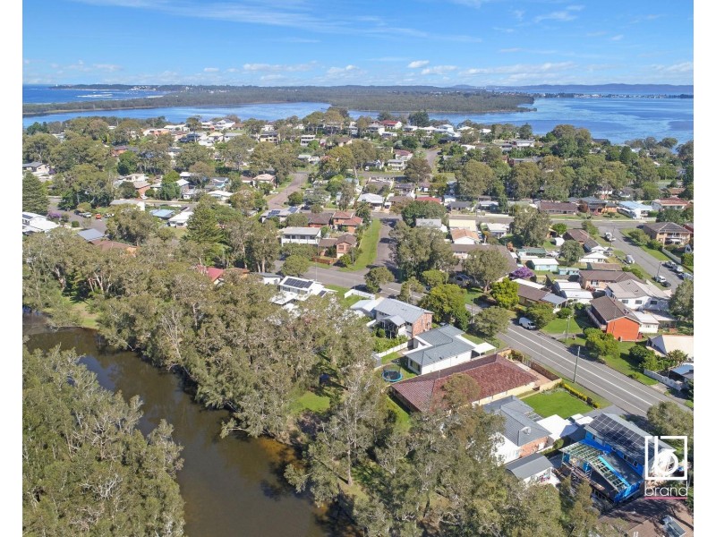 37 Natuna Avenue, Budgewoi NSW 2262