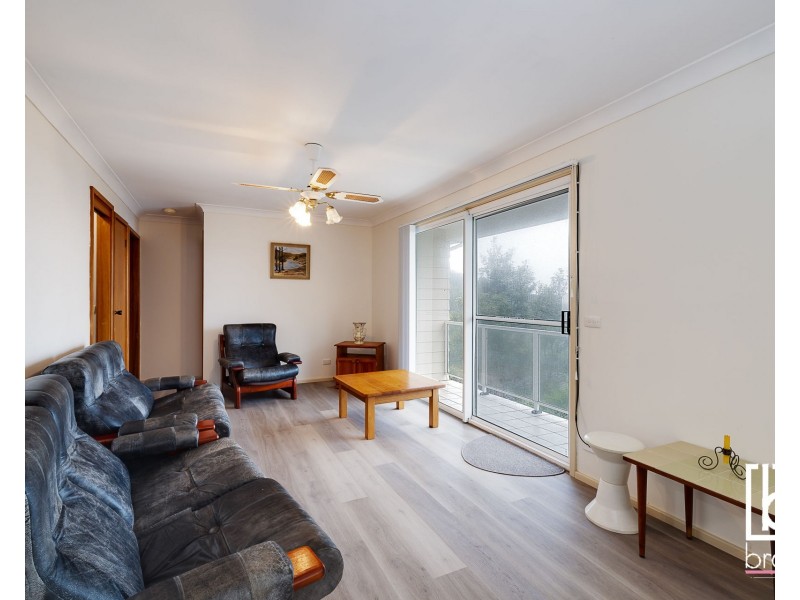 2/74 North Avoca Parade, North Avoca NSW 2260