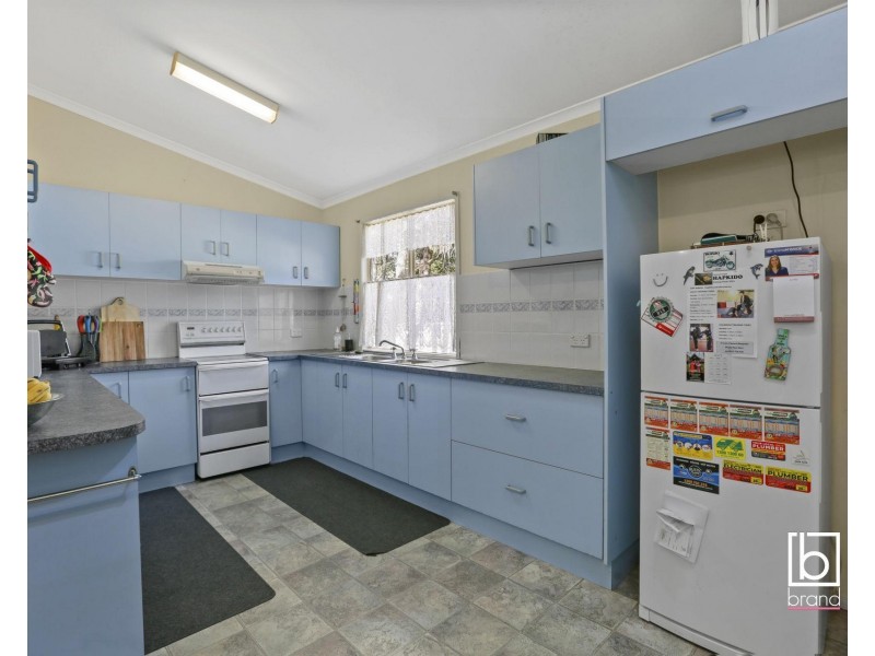 18 Munmorah Avenue, Charmhaven NSW 2263