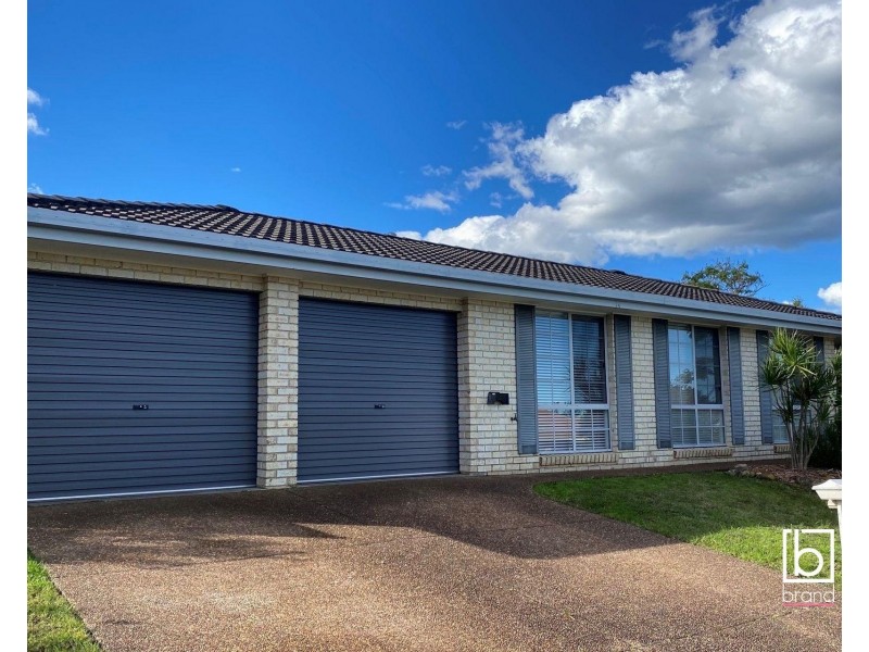 40 St Lawrence Avenue, Blue Haven NSW 2262