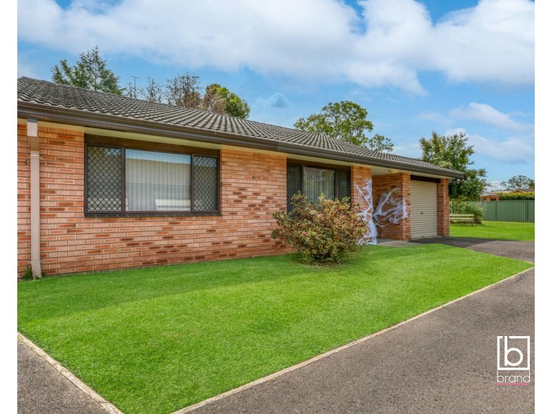4/68 Panonia Road, Wyong NSW 2259