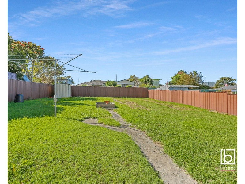 41 Coonanga Avenue, Budgewoi NSW 2262