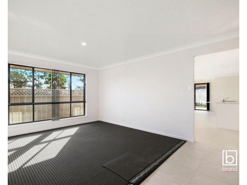 6 Kuttabul Road, Wadalba NSW 2259