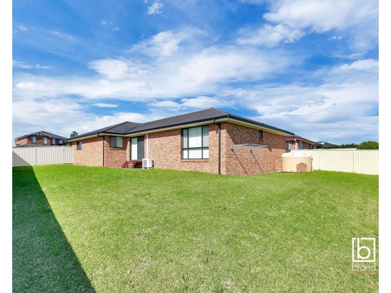 20 Foxtail Crescent, Woongarrah NSW 2259