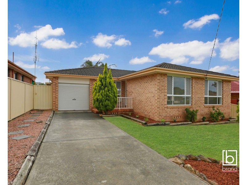32 Second Avenue, Toukley NSW 2263