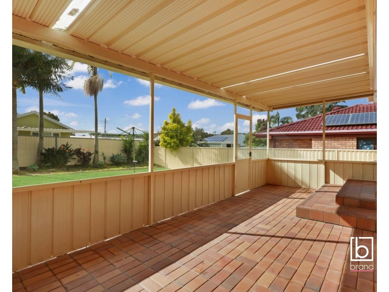 32 Second Avenue, Toukley NSW 2263