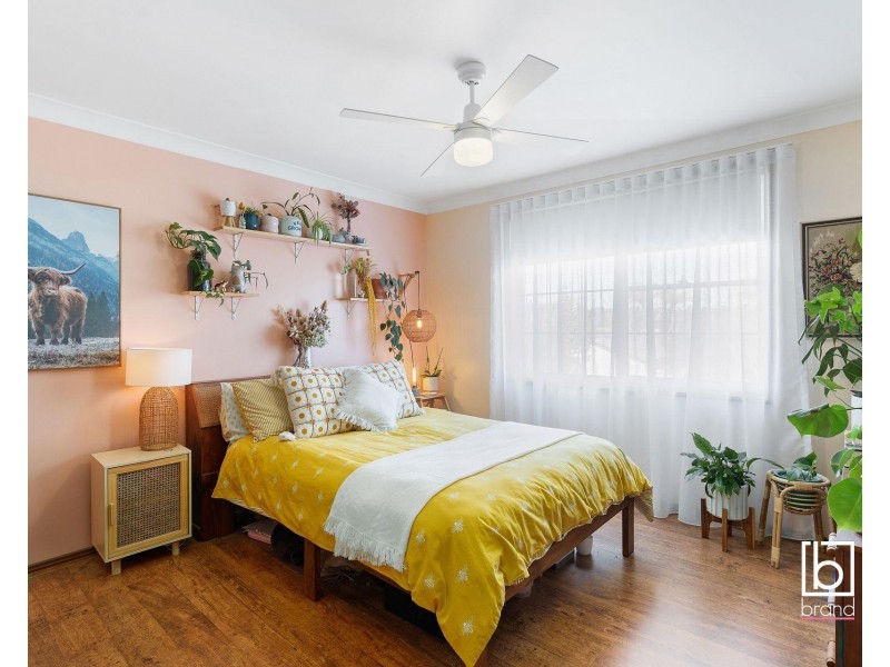 16 Peta Close, Bateau Bay NSW 2261