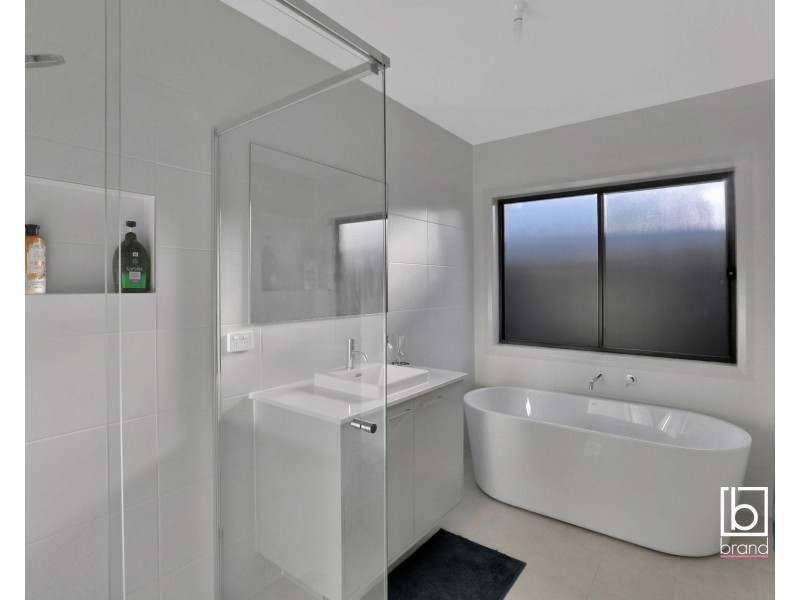 44 Bradman Drive, Woongarrah NSW 2259