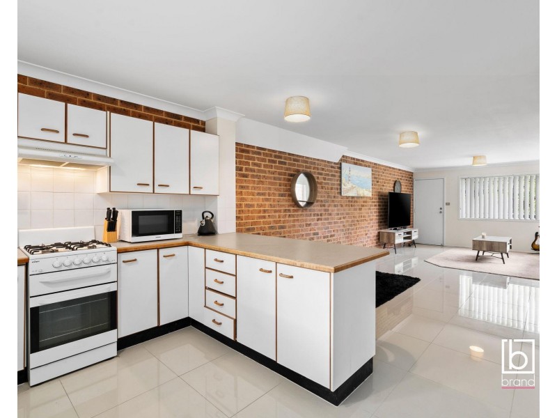21/166 Avoca Drive, Kincumber NSW 2251