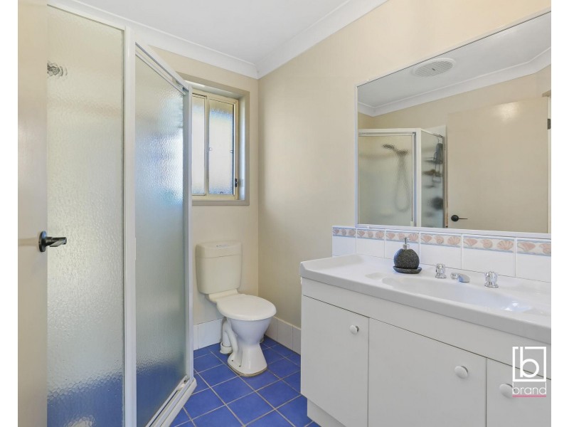 68 White Swan Avenue, Blue Haven NSW 2262
