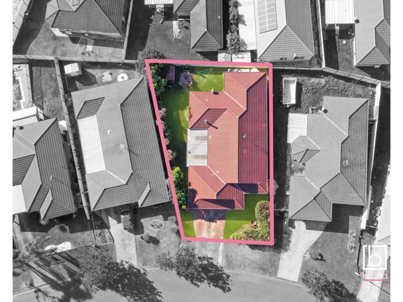68 White Swan Avenue, Blue Haven NSW 2262