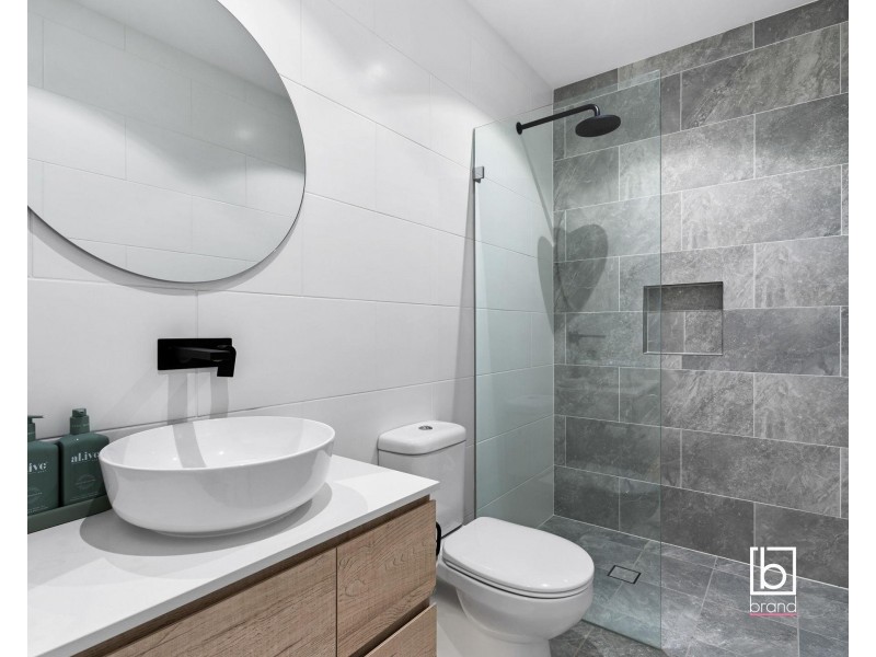40 White Fig Drive, Berkeley Vale NSW 2261