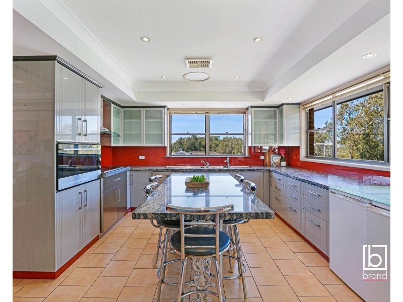 24 Diamond Head Drive, Budgewoi NSW 2262