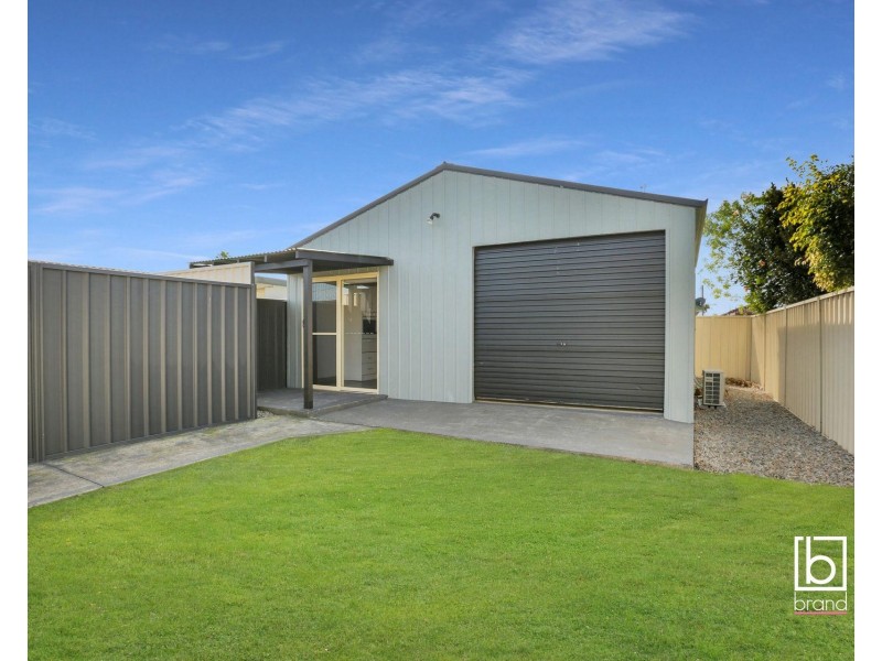 15a Clucas Avenue, Gorokan NSW 2263