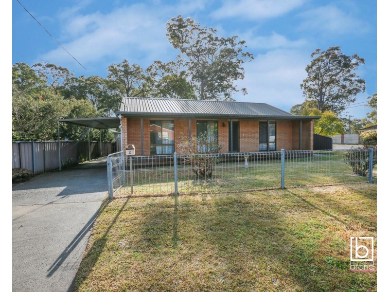 2 Harwood Close, Mannering Park NSW 2259