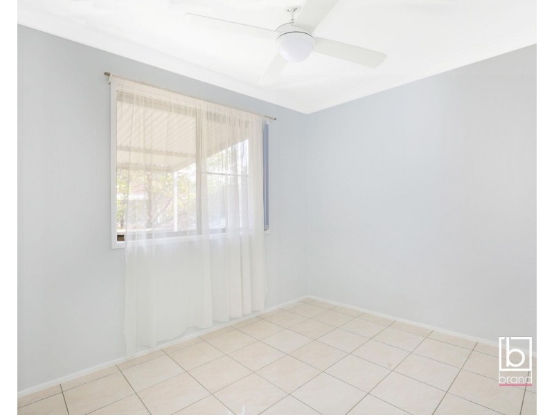 2 Harwood Close, Mannering Park NSW 2259